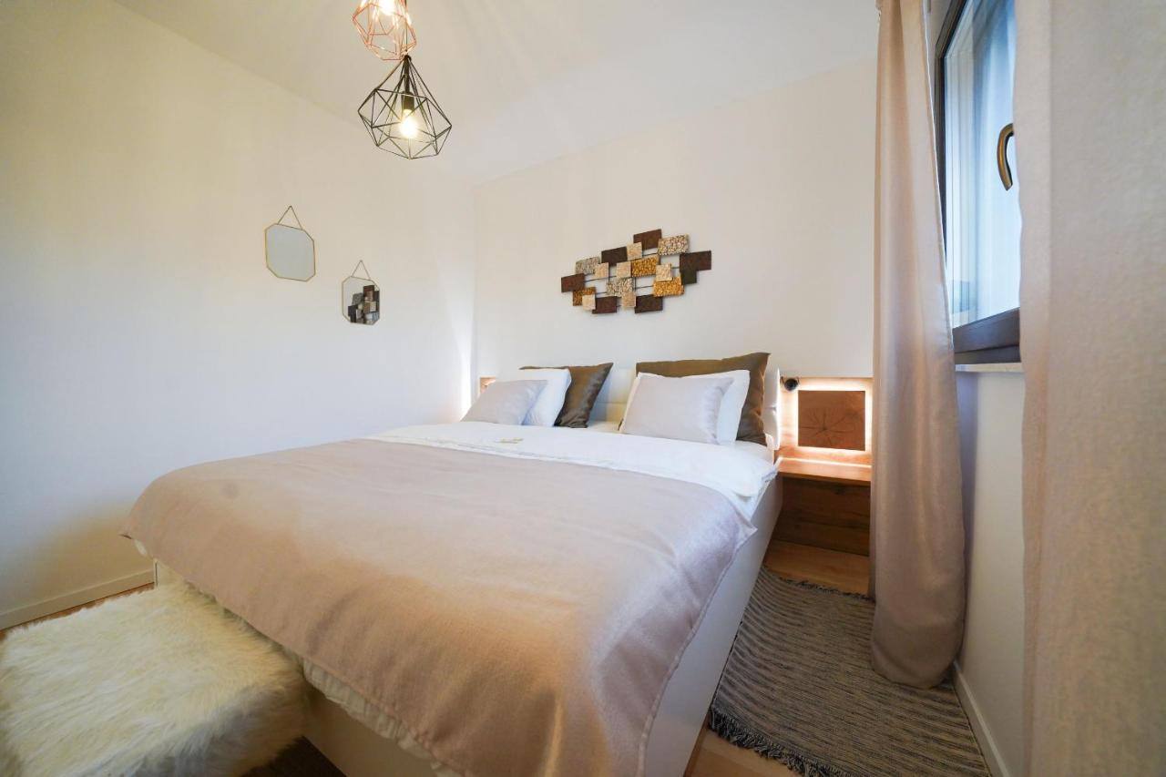 Villa Suncica Zadarvillas Sukošan المظهر الخارجي الصورة